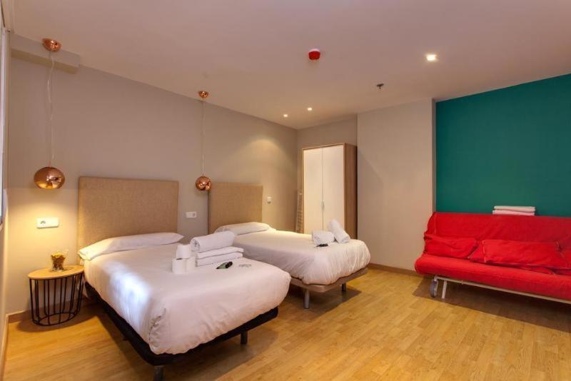 Suites You Zinc Madrid Ruang foto