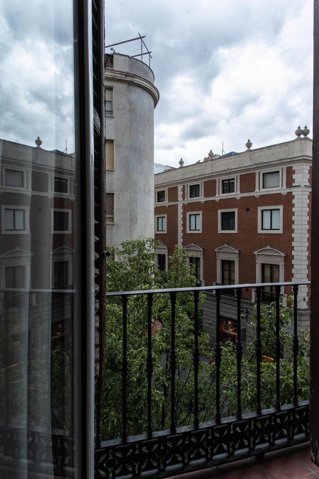 Suites You Zinc Madrid Bagian luar foto
